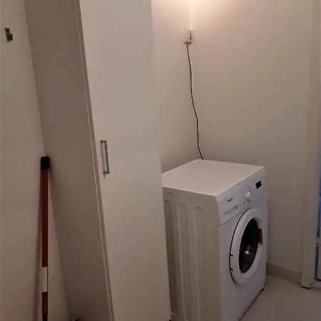 Nabo Til Domkirken *